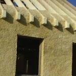 hemp-house-wall-and-roof-beams